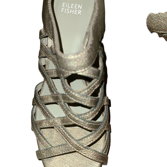 EILEEN FISHER Vero Cuoio Cage Strappy Pewter Zip Heel 3" Wedges Size 8.5 - Picture 7 of 14